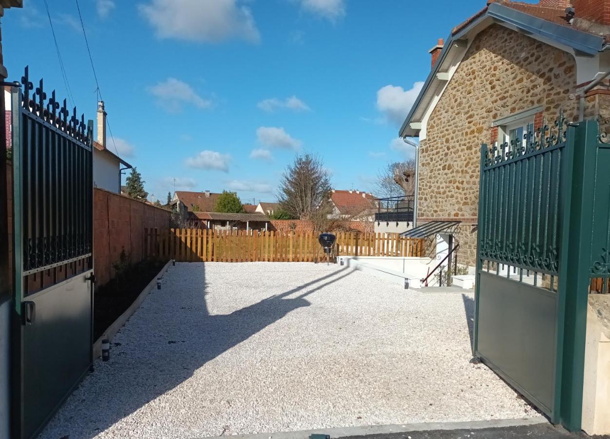 Calme Absolu, Terrasse Et Parking Entre Paris Et Disney Vaires-sur-Marne Luaran gambar