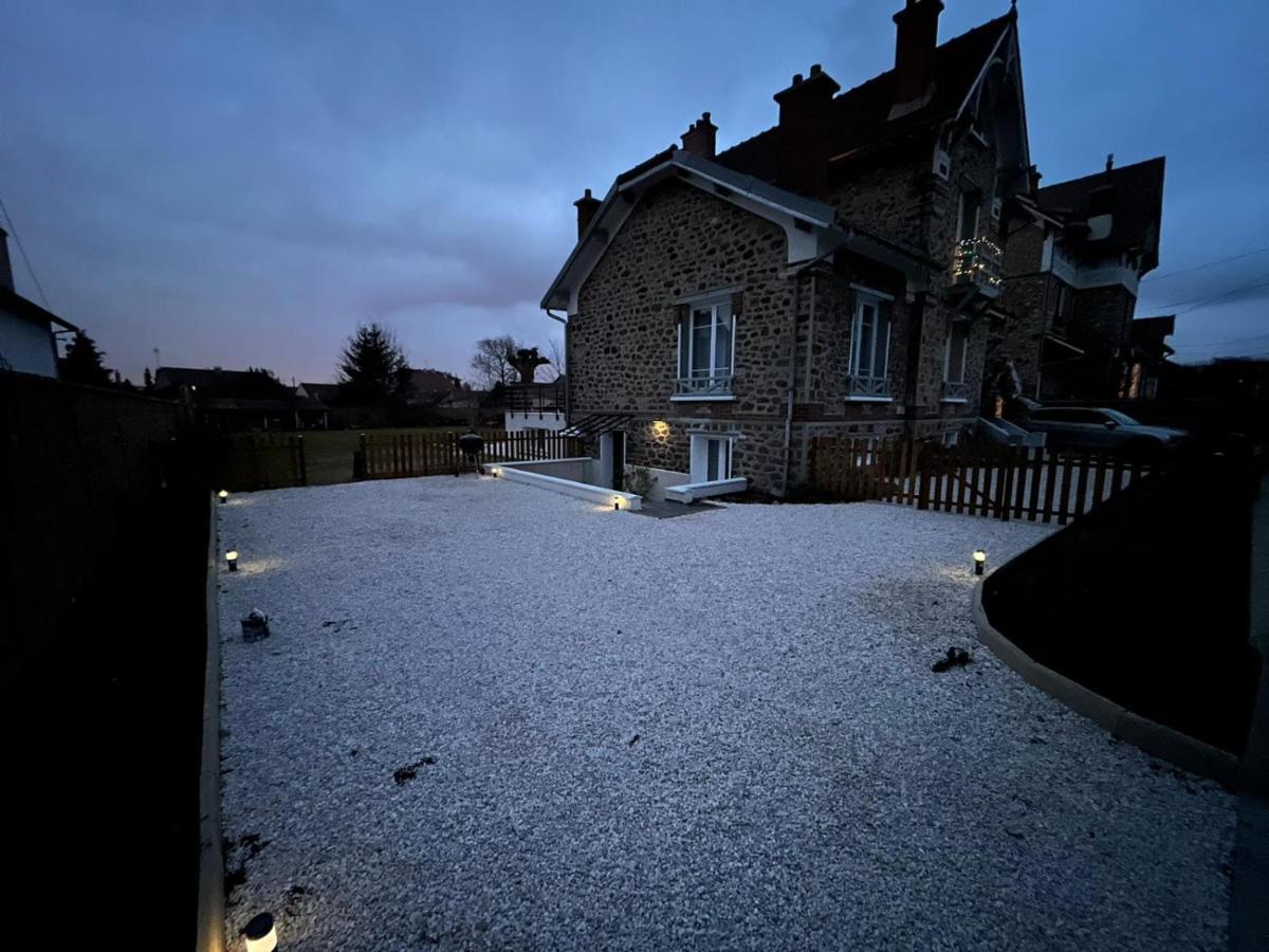 Calme Absolu, Terrasse Et Parking Entre Paris Et Disney Vaires-sur-Marne Luaran gambar